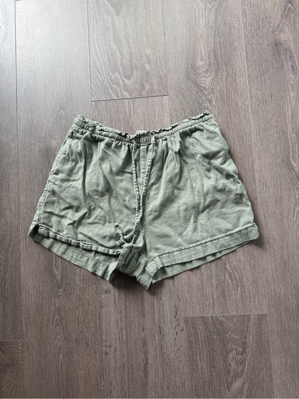 H&M Casual Olive Green Women's Shorts